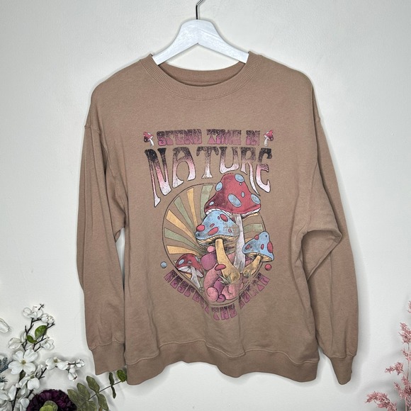 HOLLISTER Oversized Mushroom Nature Sweatshirt Tan Brown {3T47} - Picture 2 of 5